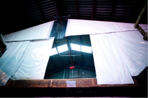 Insulated curtain walls maintain the temperatures inside buildings, such as cooling areas, warehouses and loading docks.