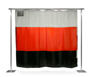 Wc-1X-Welding-Curtain-Premium-Resize1-573X478