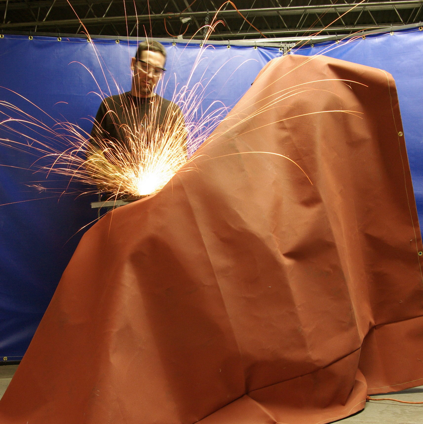 Silicone Coated Fiberglass Welding Blanket – Red Spark Steel Guard Main Image ID3950
